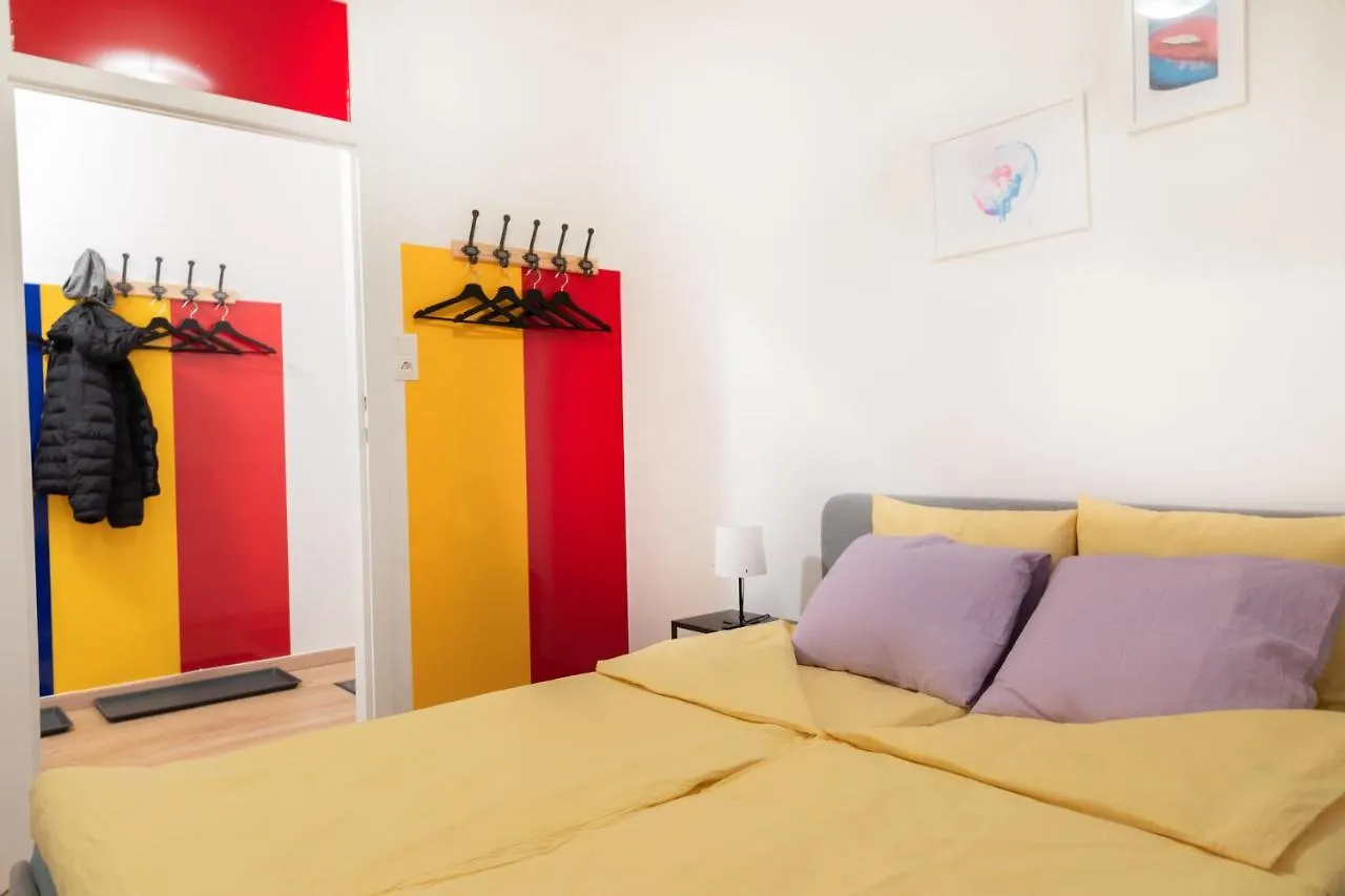 Hostal Pal'S Favoriten Apartment Viena Austria