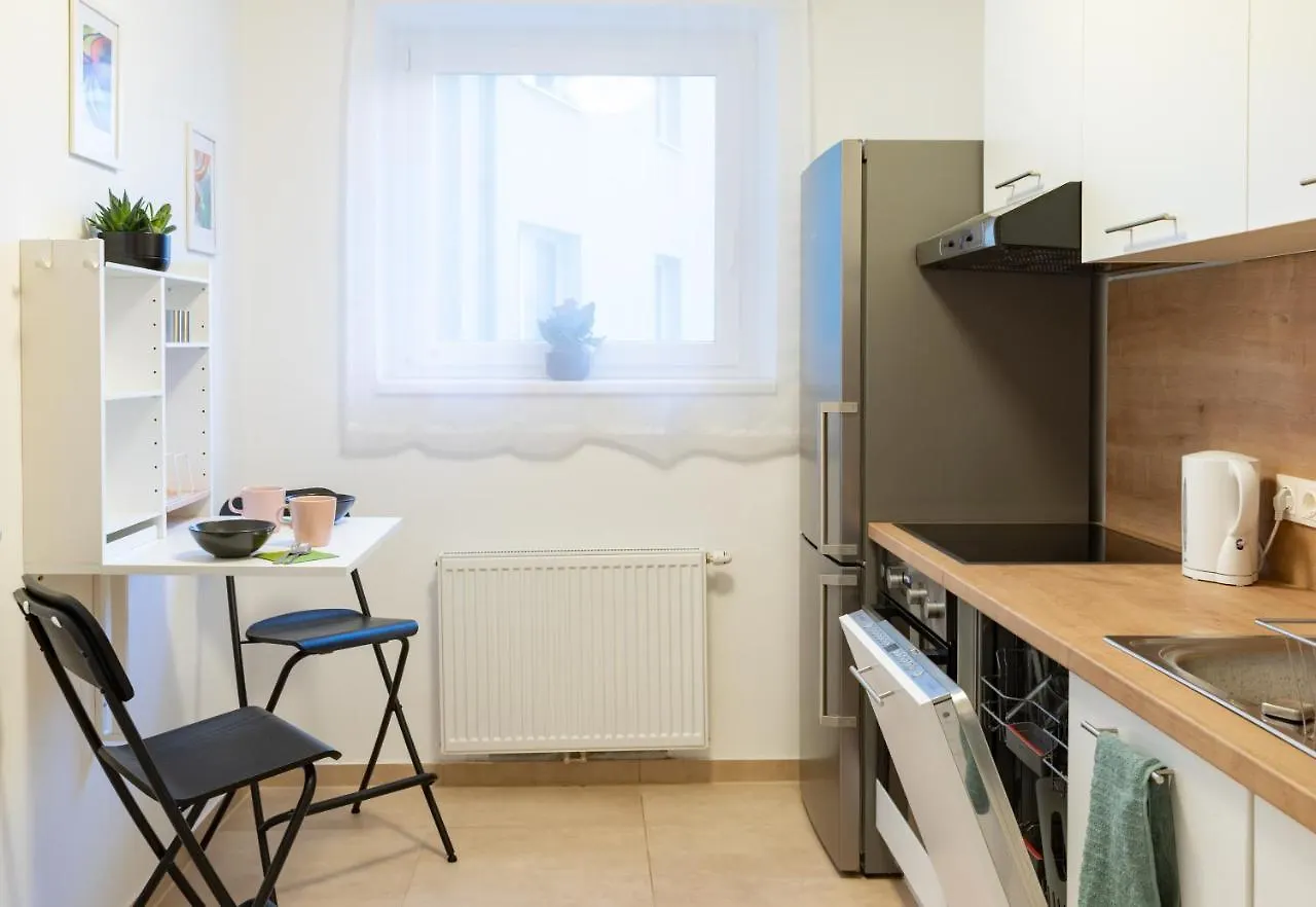 Pal'S Favoriten Apartment Viena