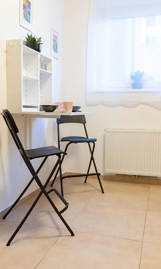 Hostal Pal'S Favoriten Apartment Viena Austria