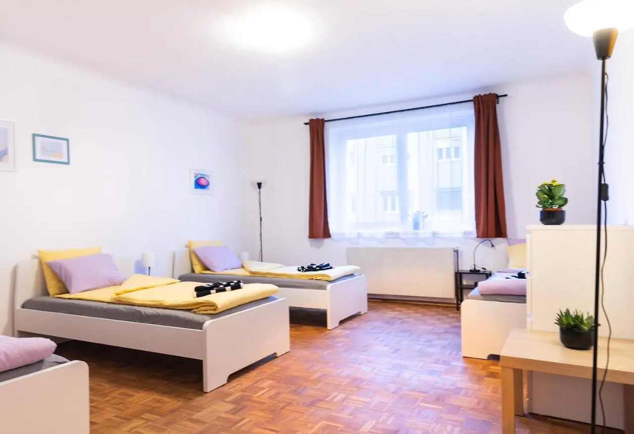 Hostal Pal'S Favoriten Apartment Viena