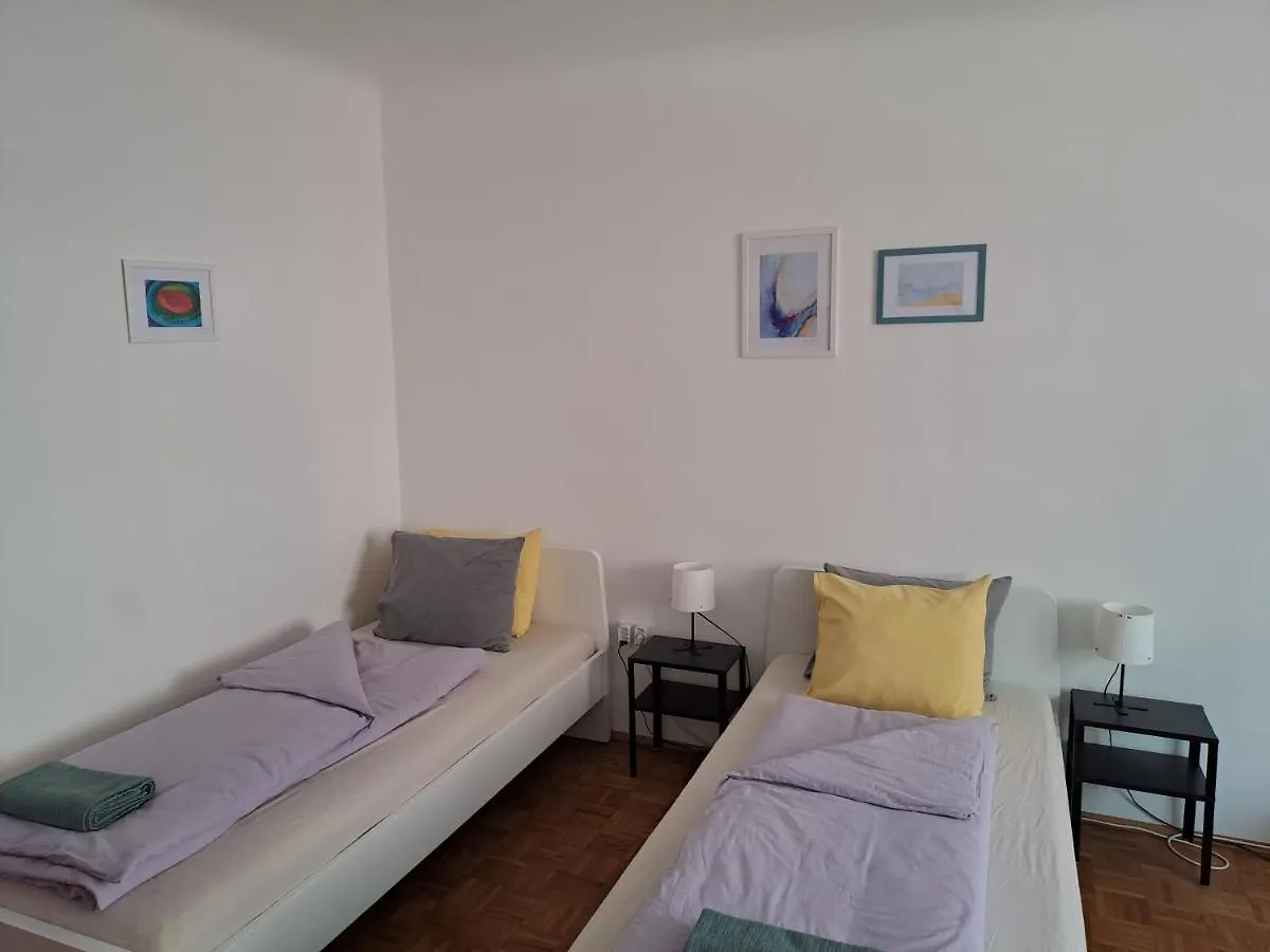 Pal'S Favoriten Apartment Viena Austria